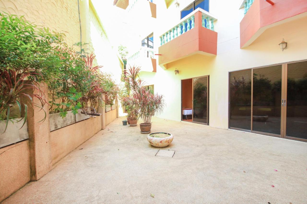 Ban Elephant Blanc Apartment Strand Kata Exterior foto