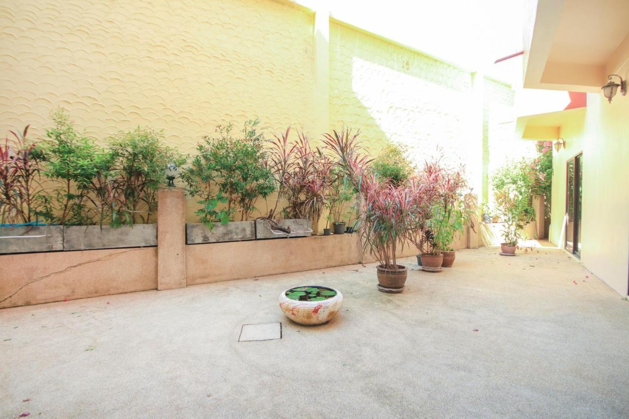 Ban Elephant Blanc Apartment Strand Kata Exterior foto
